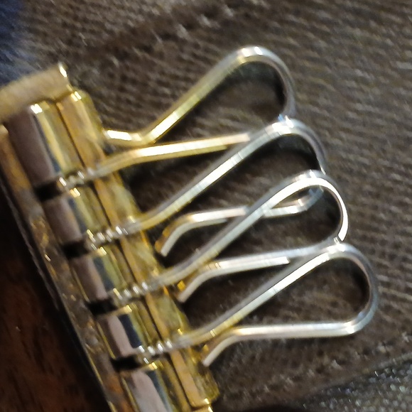 Authentic Louis Vuttion Key Case - Picture 11 of 12